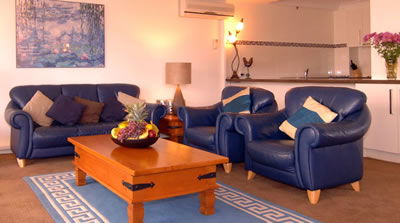 Biarritz Apartments - Hervey Bay Accommodation 3