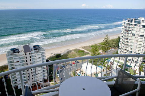 Biarritz Apartments - Hervey Bay Accommodation 5