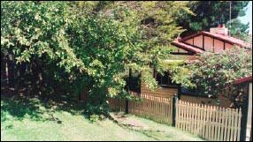 Apple Tree Cottage - Hervey Bay Accommodation 0
