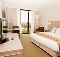 Holiday Inn Darwin Hotel - Hervey Bay Accommodation