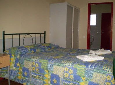 Hiway Inn Motel - Hervey Bay Accommodation 2
