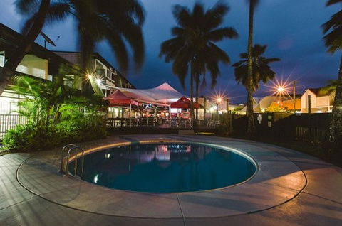 Beaches Backpacker Resort - Tourism Hervey Bay 1