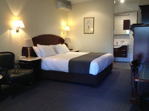 Ballarat Lodge & Convention Centre - Hervey Bay Accommodation 4