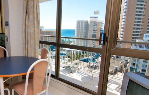 Promenade Apartments - Hervey Bay Accommodation 1