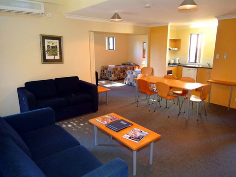 Amalfi Resort - Tourism Hervey Bay 1