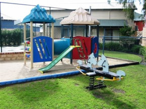Amalfi Resort - Tourism Hervey Bay 5