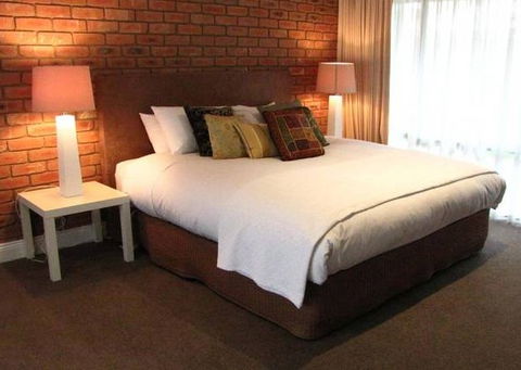 Claerwen Retreat - Hervey Bay Accommodation 2