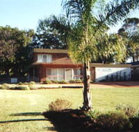 Seaview Holiday Apartments - Hervey Bay Accommodation