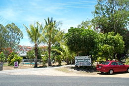 Mareeba Country Caravan Park - Hervey Bay Accommodation 0