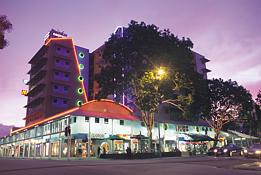 Darwin Central Hotel - Hervey Bay Accommodation 0