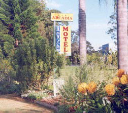 Arcadia Motel - Hervey Bay Accommodation 1