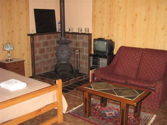 Compass Country Cabins - Hervey Bay Accommodation 2