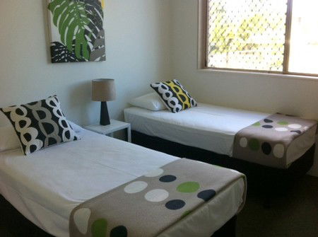 Miami Beachside Apartments - Tourism Hervey Bay 1