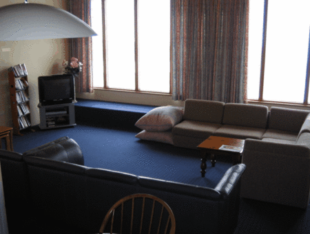 Valhalla Lodge - Hervey Bay Accommodation 4