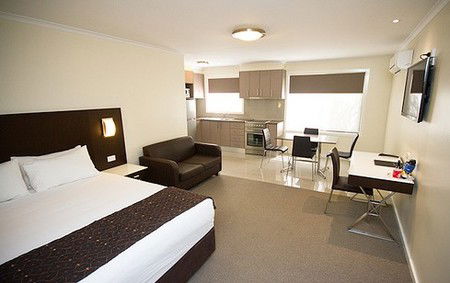 Country Comfort Premier Motel - Hervey Bay Accommodation 0