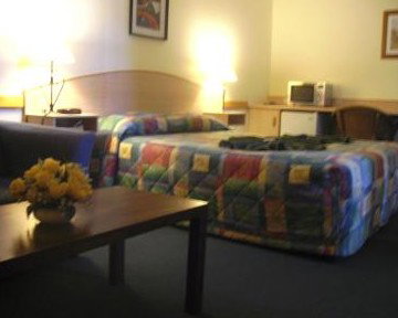 Golden Harvest Motel - Hervey Bay Accommodation 3