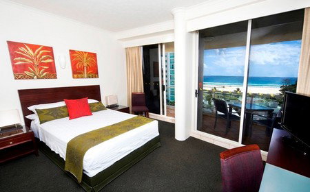 Outrigger Twin Towns Resort - Hervey Bay Accommodation 1