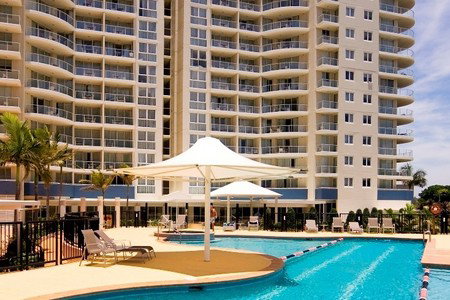 Outrigger Twin Towns Resort - Hervey Bay Accommodation 4