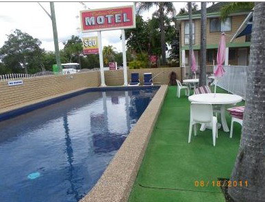 Calico Court Motel - Hervey Bay Accommodation 3