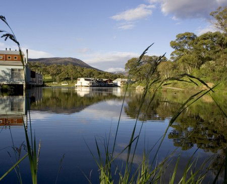 Lake Crackenback Resort - Hervey Bay Accommodation 2