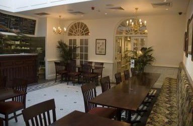 The Royal Exhibition Hotel - Hervey Bay Accommodation 3