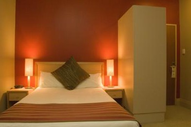 Hotel Coronation - Hervey Bay Accommodation 2