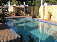 Blue Violet Motor Inn - Tourism Hervey Bay 1