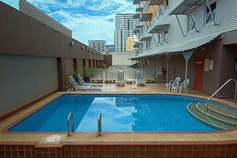 Darwin Central Hotel - Hervey Bay Accommodation 3