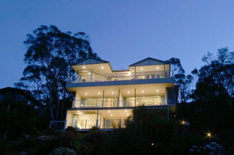 Arthurs Views - Bed & Breakfast Retreat - Hervey Bay Accommodation 3