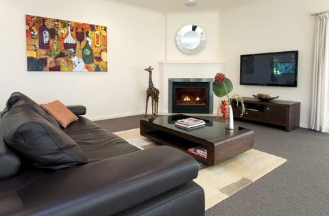 Arthurs Views - Bed & Breakfast Retreat - Hervey Bay Accommodation 4
