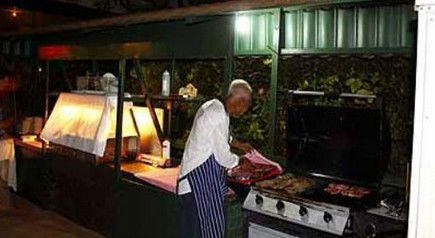 Pine Tree Motel - Hervey Bay Accommodation 3