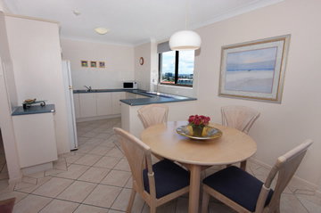 Elouera Tower - Hervey Bay Accommodation 5