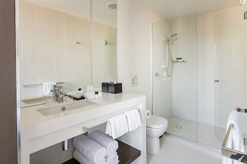 NEXT Hotel Brisbane - Hervey Bay Accommodation 4