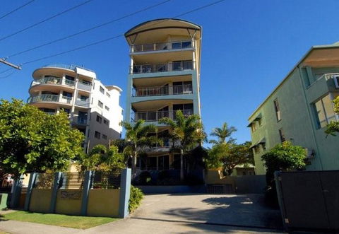 Excellsior Holiday Apartments - Hervey Bay Accommodation 5