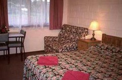 Twelve Apostles Motel And Country Retreat - Hervey Bay Accommodation 2