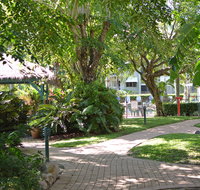 Cairns Beach Resort - Hervey Bay Accommodation