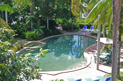 Cairns Beach Resort - Hervey Bay Accommodation 2