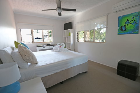 Cairns Beach Resort - Hervey Bay Accommodation 8