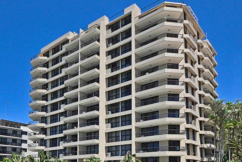 Clubb Coolum Beach - Hervey Bay Accommodation 0