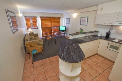 Inn Cairns Boutique Apartments - Hervey Bay Accommodation 2