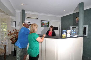 Poplars Inn - Hervey Bay Accommodation 1