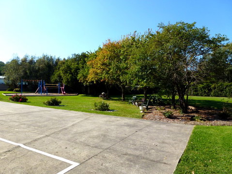 Healesville Motor Inn - Hervey Bay Accommodation 2