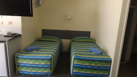 Central Point Motel - Hervey Bay Accommodation 2