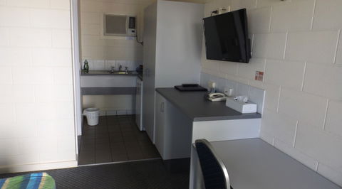 Central Point Motel - Hervey Bay Accommodation 3