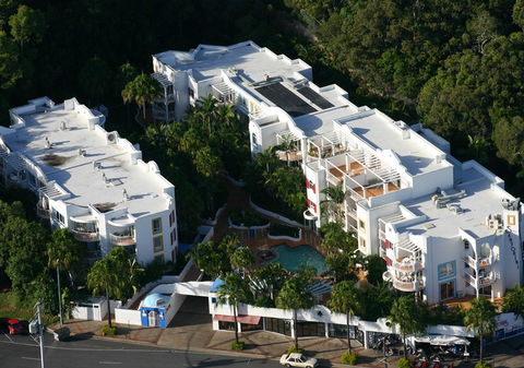 Santorini By The Sea - Hervey Bay Accommodation 3