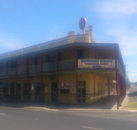 Farmers Arms Hotel - Hervey Bay Accommodation