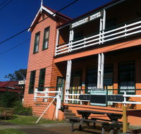 Dromedary Hotel - Hervey Bay Accommodation