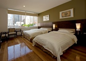 Leo Pacific Hotel - Hervey Bay Accommodation 0