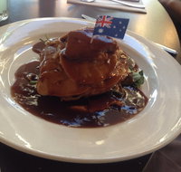 Hotel Crown - Hervey Bay Accommodation