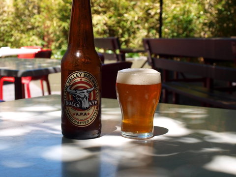 Edinburgh Castle Hotel - Hervey Bay Accommodation 0